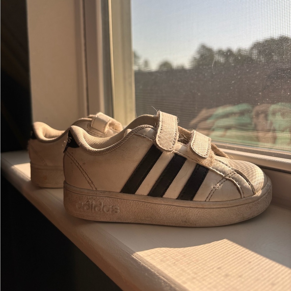 Adidas toddler shoes